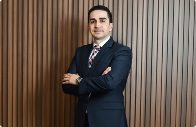 Dr. Ernesto Grimaldo Urrutia